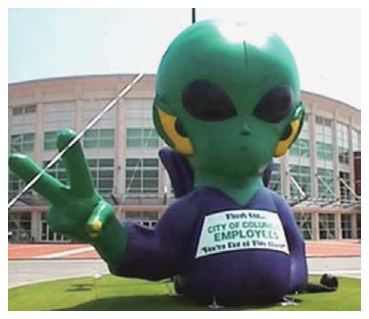 Inflatable Alien | Custom Inflatable Manufacturer & Supplier | BTCOOPS