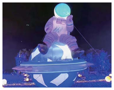 Inflatable Space Character Scene | Custom Inflatable Manufacturer & Supplier | BTCOOPS